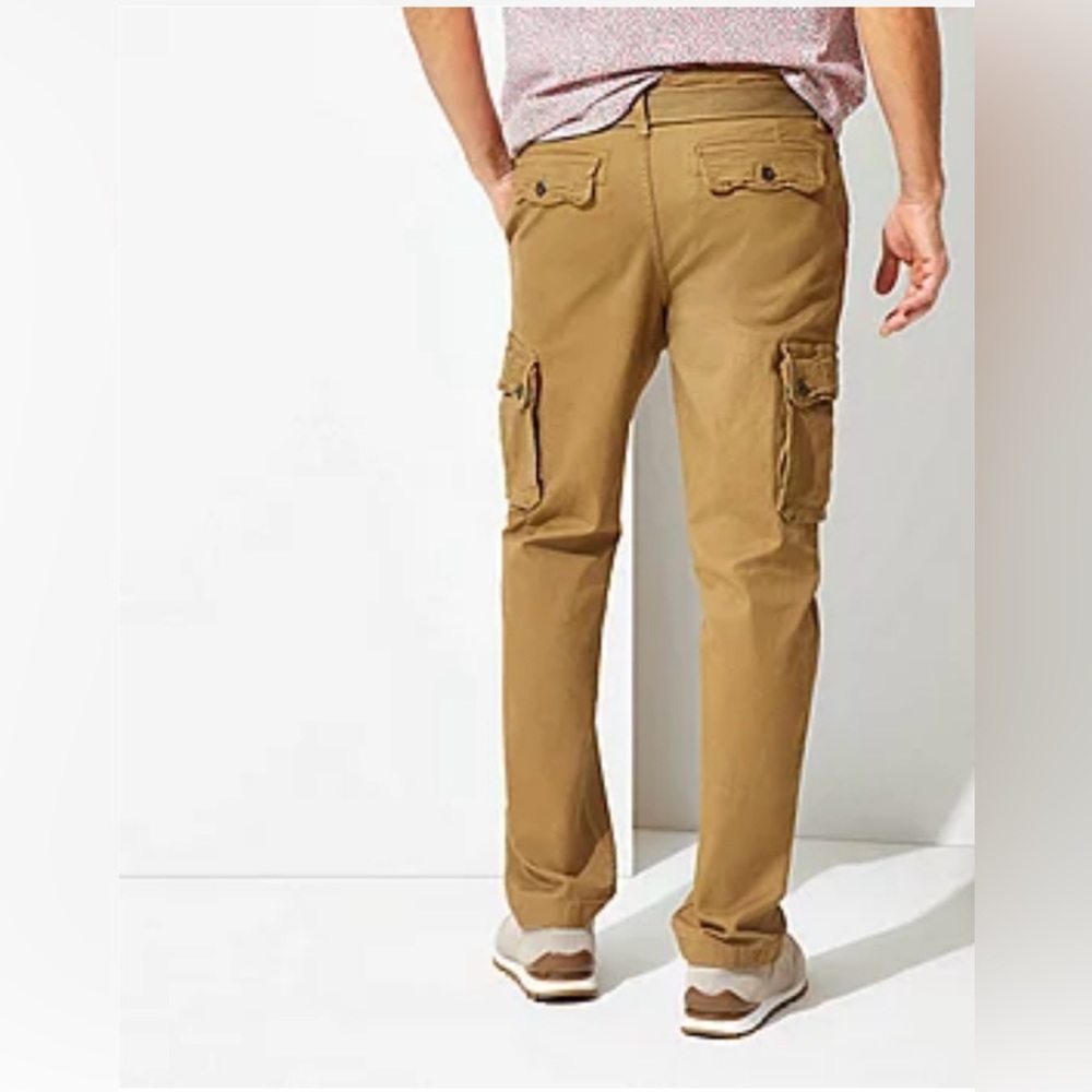 NWT St John’s Bay Straight Fit Cargo Pant (Color: Hutton Brown) - Picture 2 of 3